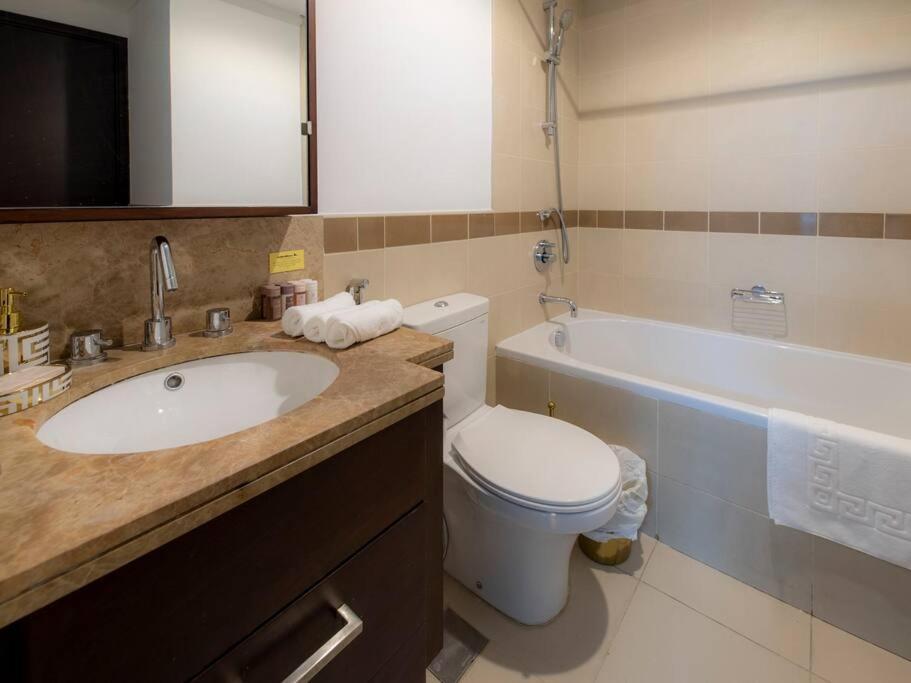 First Class 2Br With Full Burj Khalifa And Fountain View Dubaj Zewnętrze zdjęcie