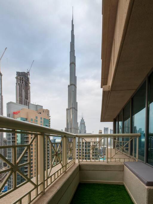 First Class 2Br With Full Burj Khalifa And Fountain View Dubaj Zewnętrze zdjęcie