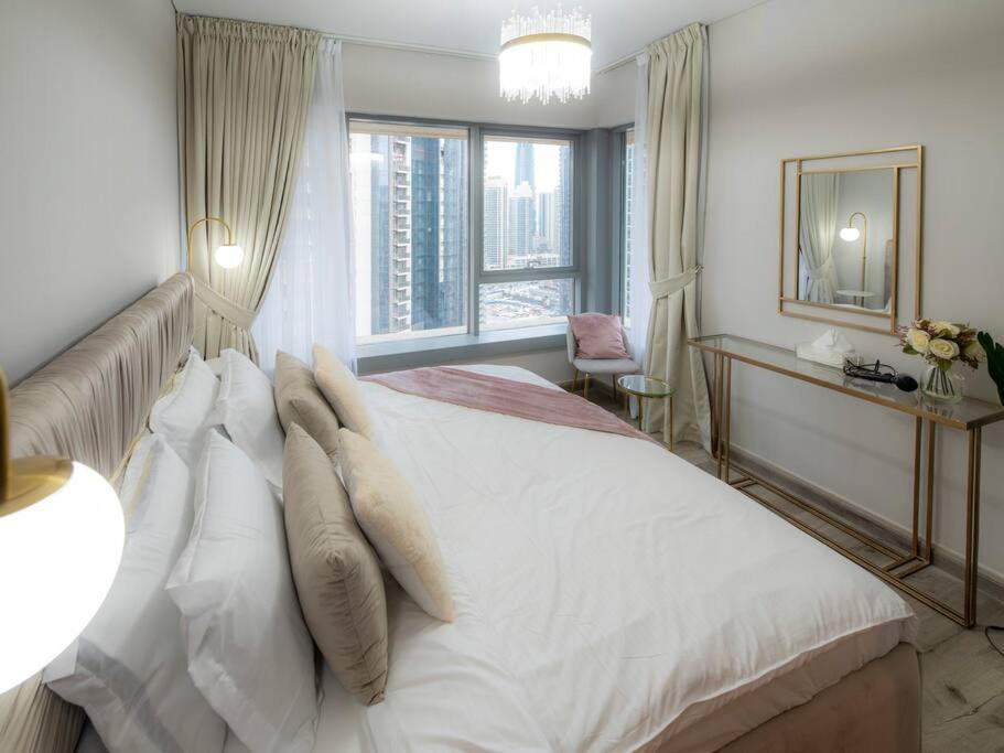 First Class 2Br With Full Burj Khalifa And Fountain View Dubaj Zewnętrze zdjęcie
